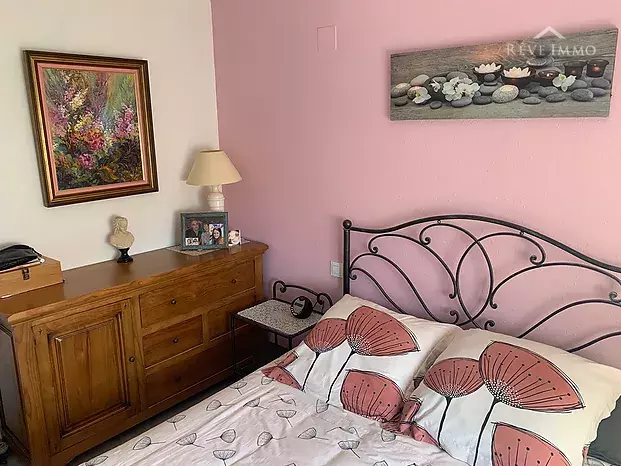Beautiful 3 bedroom house with garden in Santa Margarita-Roses