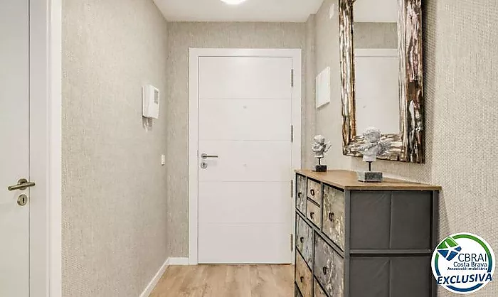 Penthouse duplex with panoramic terrace in Figueres