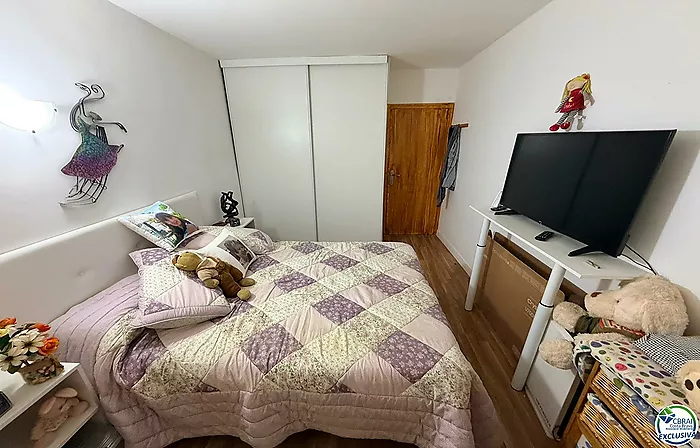 Apartment in the Heart of the Town Centre, Just 250 Metres from the Beach.