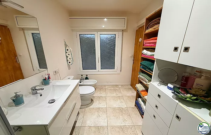 Apartment in the Heart of the Town Centre, Just 250 Metres from the Beach.