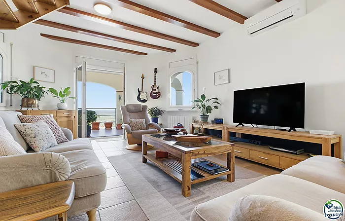 Can Isaac – Insiders know exactly why they want to live here!