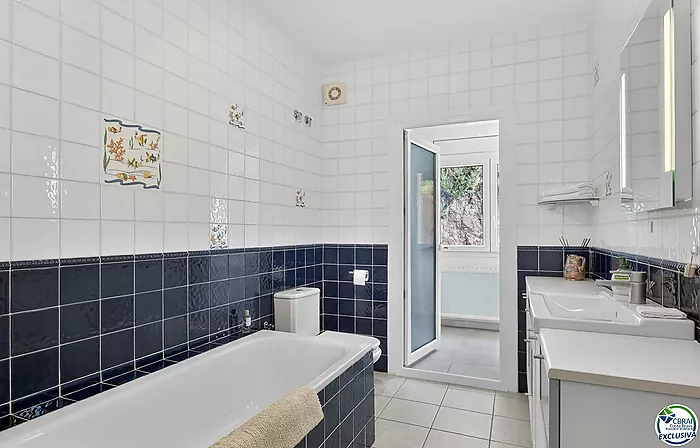 Can Isaac – Insiders know exactly why they want to live here!