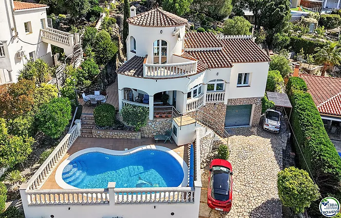Can Isaac – Insiders know exactly why they want to live here!
