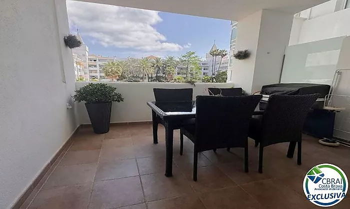 Great opportunity in Santa Margarita - Apartment with garden and swimming pool