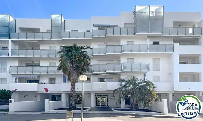 Great opportunity in Santa Margarita - Apartment with garden and swimming pool