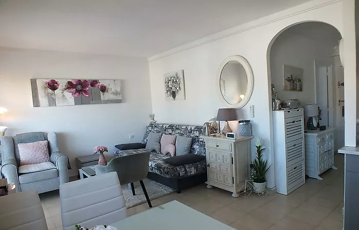 Charming apartment with private parking
