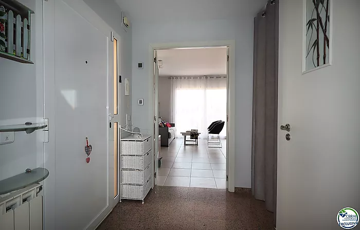 A solo 300 metros del mar: hogar con encanto en La Farella