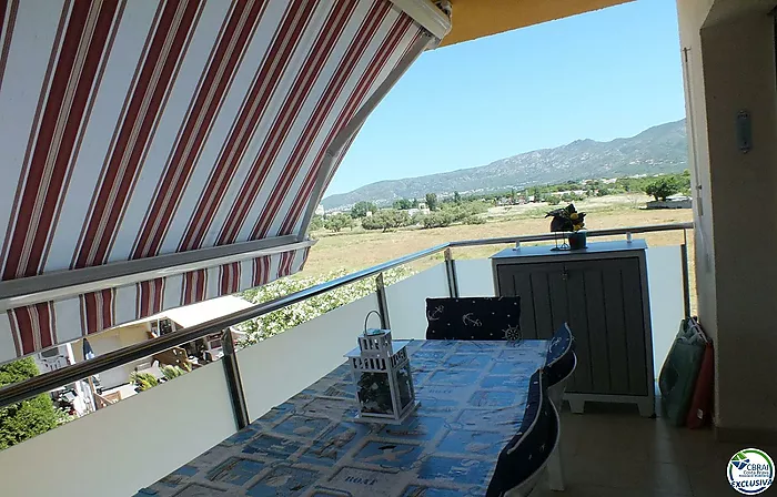 Charming apartment with private parking