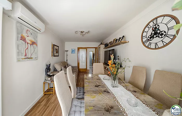 Apartment in the Heart of the Town Centre, Just 250 Metres from the Beach.