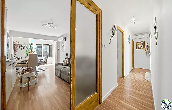 Apartment in the Heart of the Town Centre, Just 250 Metres from the Beach.