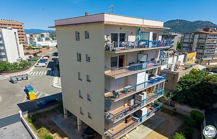 A 150 m. de la plage avec vue sur la mer, LICENCE TOURISTIQUE