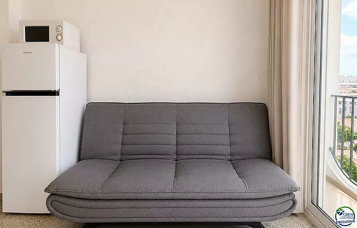 **Estudio en Delta Muga Con Licencia Turistica y Parking – Empuriabrava, con vistas despejadas**