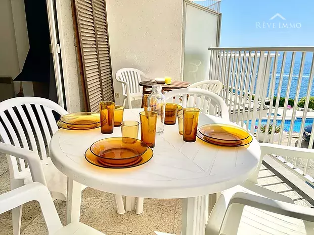 Charming apartment located in the sought-after Phare area
