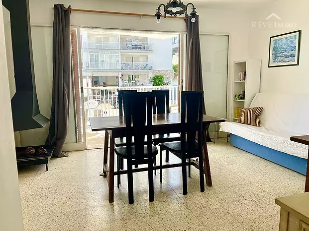 Charming apartment located in the sought-after Phare area