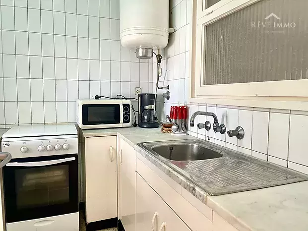 Charming apartment located in the sought-after Phare area