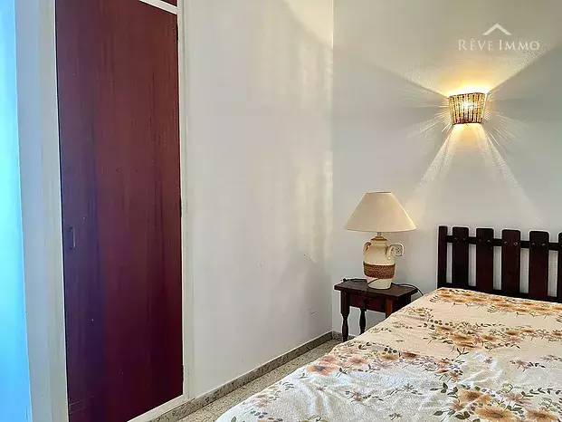 Charming apartment located in the sought-after Phare area
