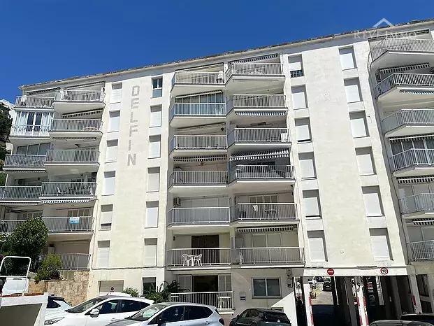 Charming apartment located in the sought-after Phare area