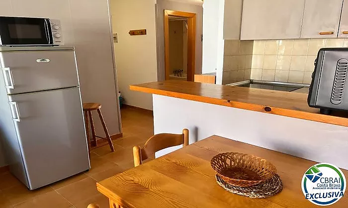 GRAN RESERVA 2-bedroom apartment with swimming pools, gardens and tourist licence, just 100 metres from the beach