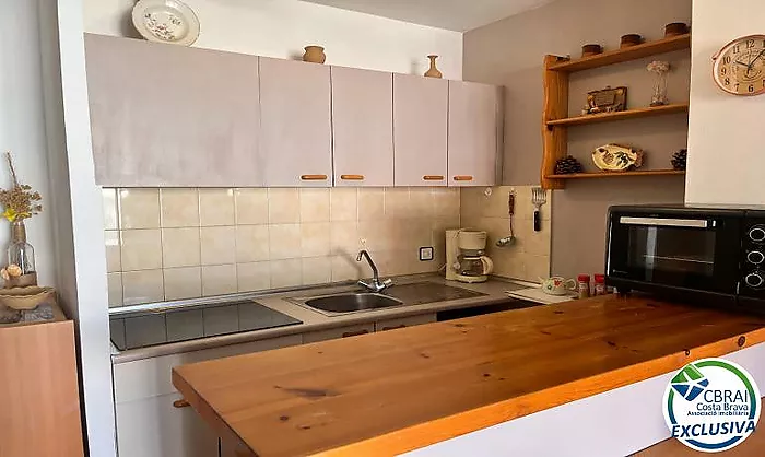 GRAN RESERVA 2-bedroom apartment with swimming pools, gardens and tourist licence, just 100 metres from the beach