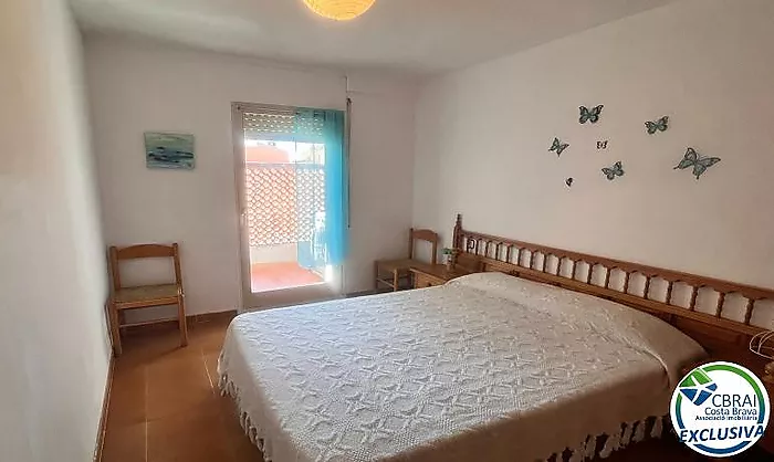 GRAN RESERVA 2-bedroom apartment with swimming pools, gardens and tourist licence, just 100 metres from the beach