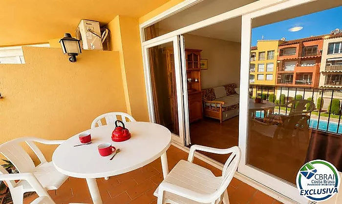 GRAN RESERVA 2-bedroom apartment with swimming pools, gardens and tourist licence, just 100 metres from the beach
