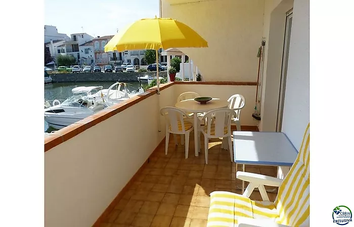 Apartment in the Marina in a picturesque setting with a terrace (12 m²)
