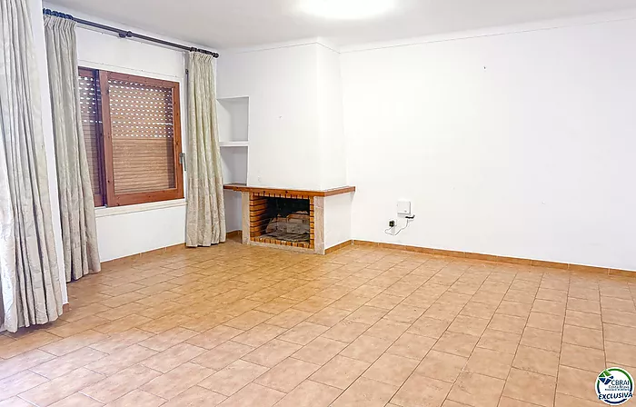 Piso en venta en Roses