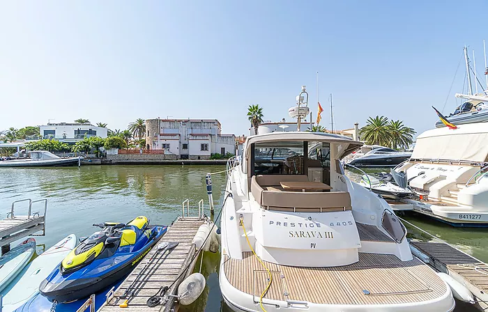Elegant Waterfront villa with pool, private mooring and direct canal access in Santa Margarita