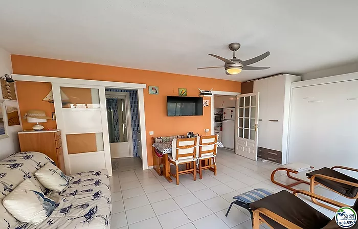 Studio with pool and lateral sea views — Santa Margarida, Roses