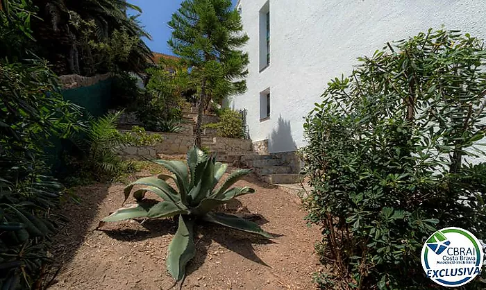 Exclusiva villa con espectaculares vistas panorámicas al mar en El Port de la Selva