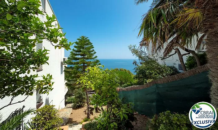 Exclusiva villa con espectaculares vistas panorámicas al mar en El Port de la Selva