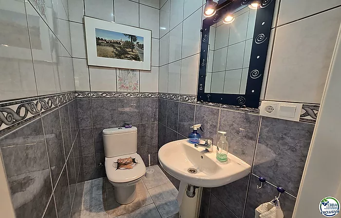 Maison avec piscine et licence touristique - secteur Peni