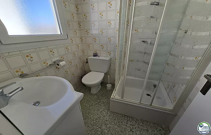 Maison avec piscine et licence touristique - secteur Peni