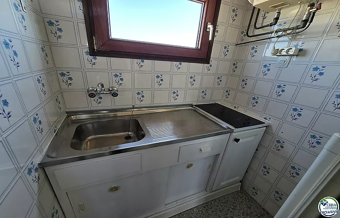 Maison avec piscine et licence touristique - secteur Peni