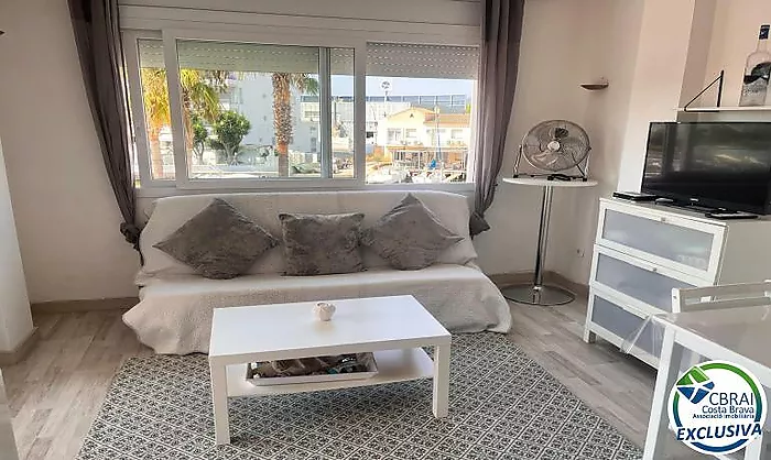 PORT CANIGÓ II Elegante apartamento de 1 dormitorio con terraza y vistas al canal