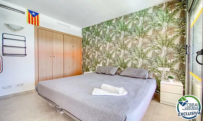 Apartament modern en planta baixa amb terrassa i piscina a Santa Margarida