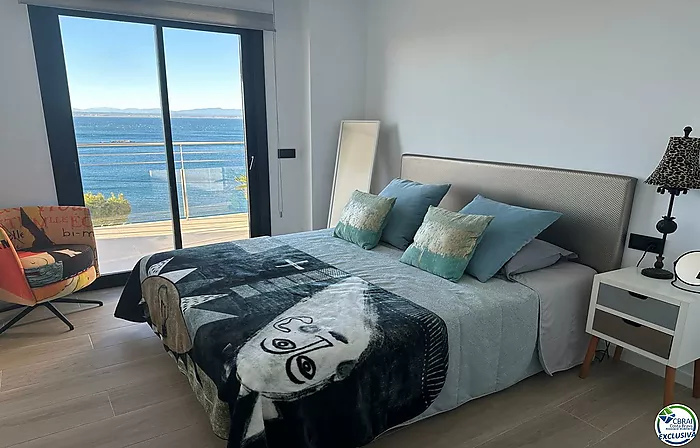 Casa en Roses, 3 habitaciones, 250 m2