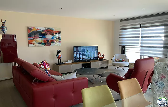 Casa en Roses, 3 habitaciones, 250 m2