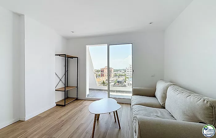 Apartamento en primera línea de mar en Empuriabrava