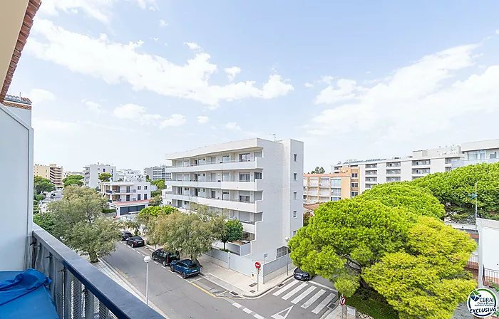 🌴 Magnífico apartamento con terraza y parking privado – Sector Salatar