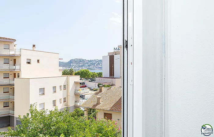 🌴 Magnífico apartamento con terraza y parking privado – Sector Salatar