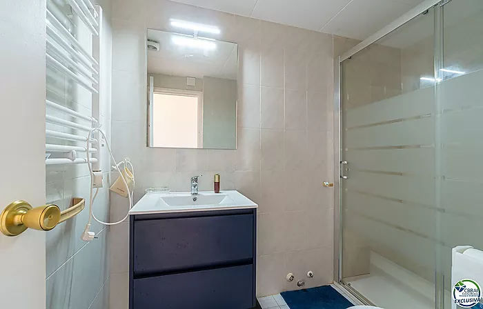 🌴 Magnífico apartamento con terraza y parking privado – Sector Salatar