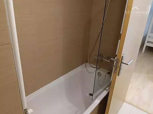 INCREIBLE Y MAGNIFIC APARTAMENT DUPLEX AL CENTRE DE ROSES amb llicència turística