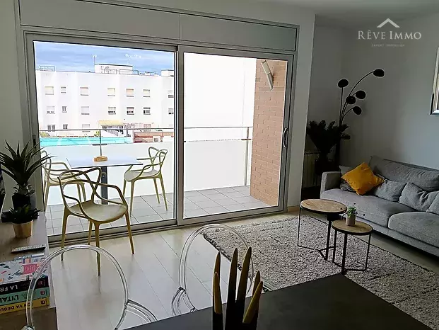 INCREIBLE Y MAGNIFIC APARTAMENT DUPLEX AL CENTRE DE ROSES amb llicència turística
