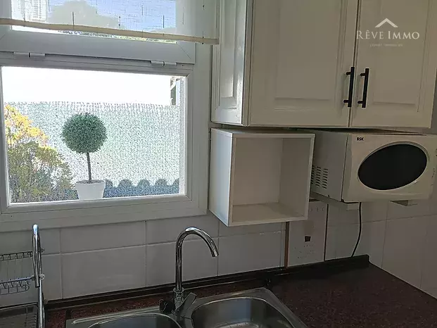 Casa d'una sola planta de 3 dormitoris amb piscina a Empuriabrava