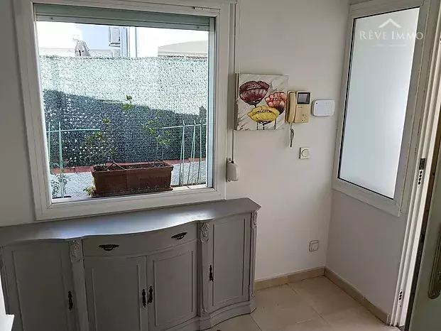 Casa d'una sola planta de 3 dormitoris amb piscina a Empuriabrava