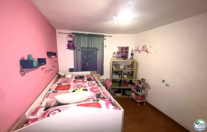 Piso reformado en el centro de Llançà, listo para entrar a vivir
