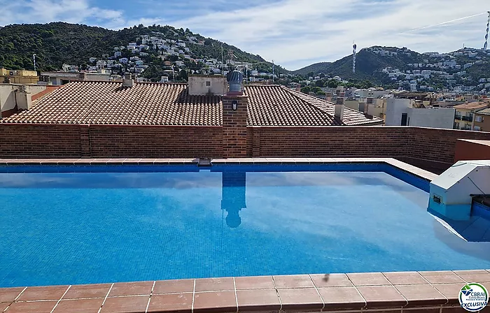 3-Bedroom Duplex Penthouse with Spacious Terraces, Swimming Pool and Parking