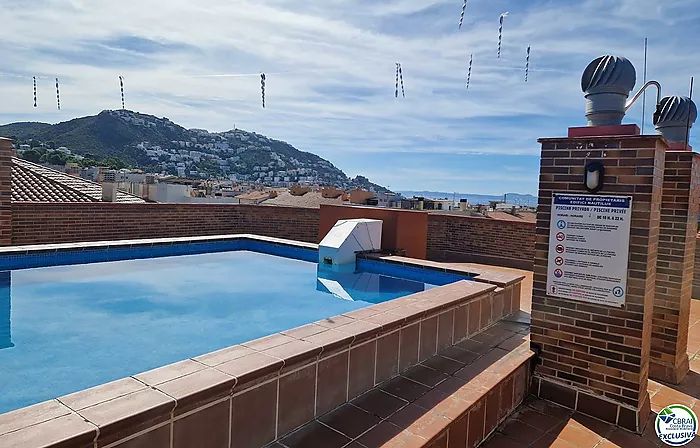 3-Bedroom Duplex Penthouse with Spacious Terraces, Swimming Pool and Parking