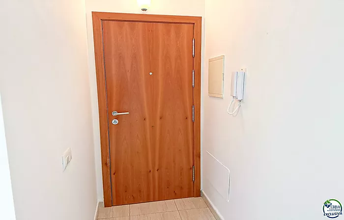 Piso de 2 dormitorios con ascensor en Figueres